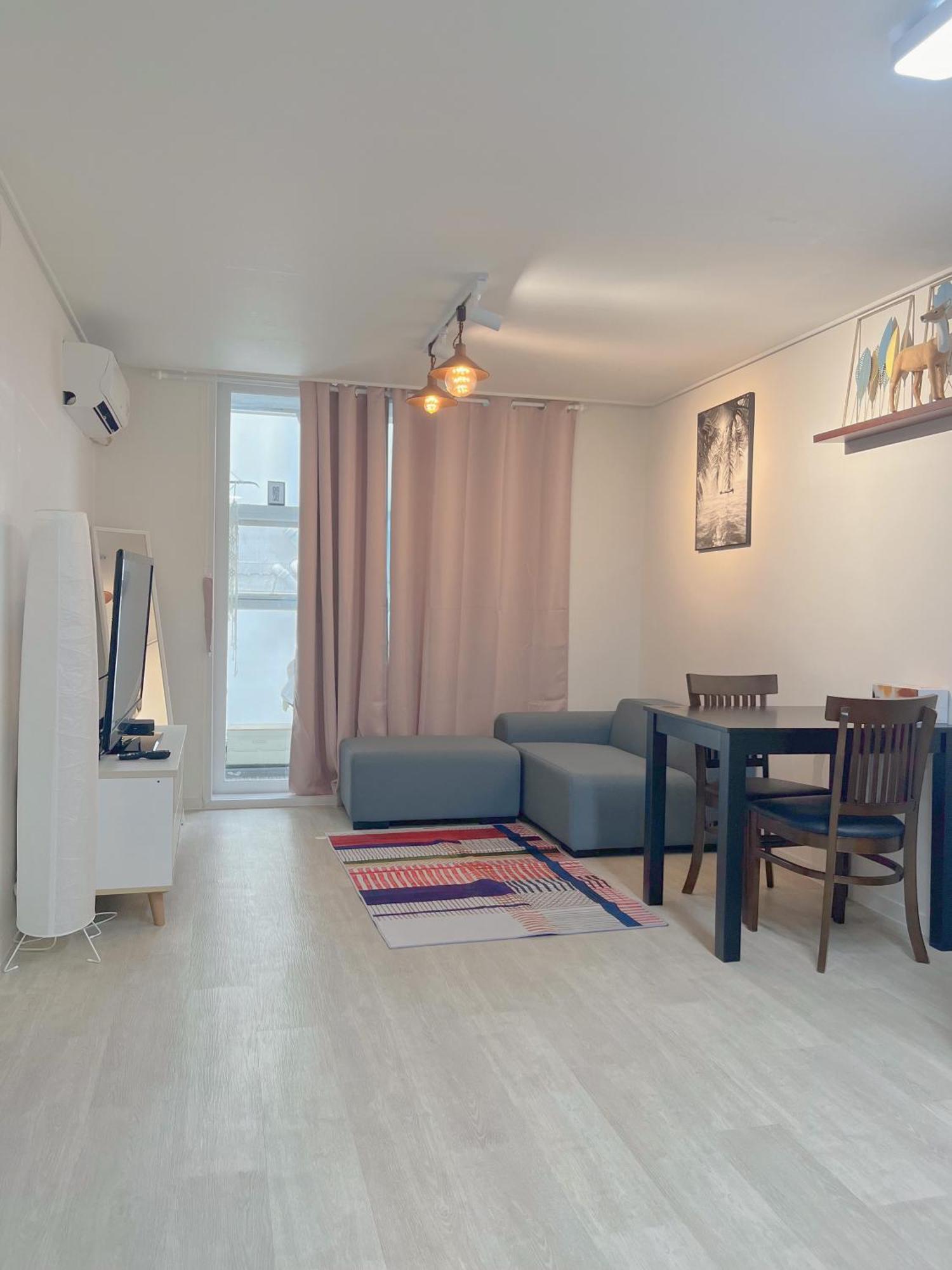 The First Hongdae Apartment *