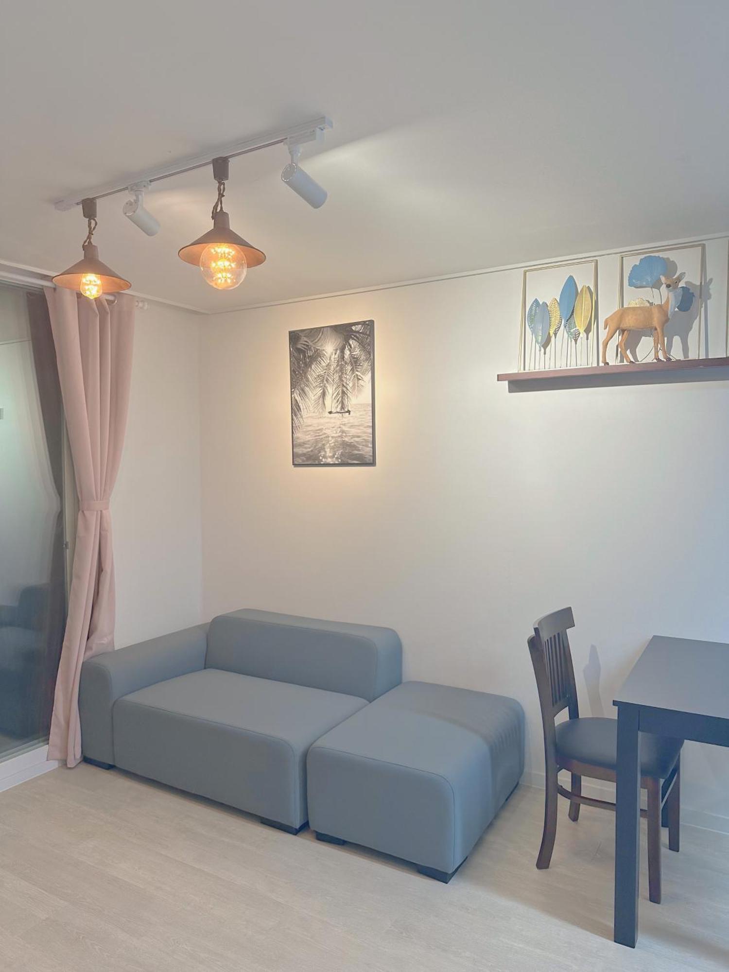 Apartment The First Hongdae *