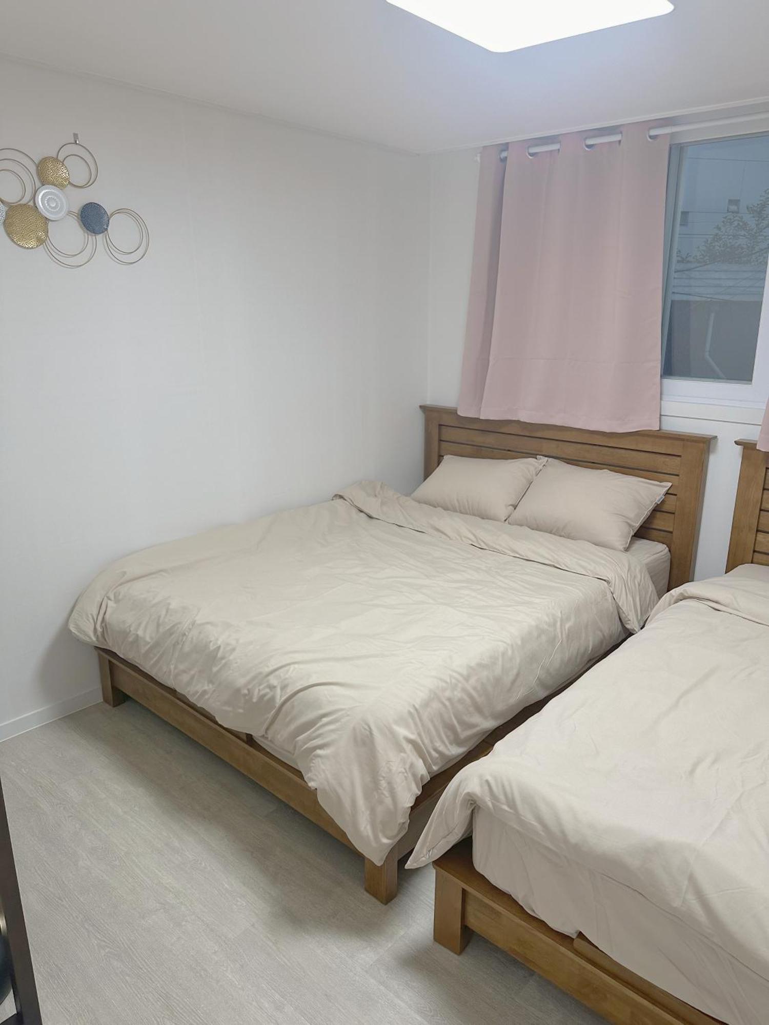 Apartment The First Hongdae