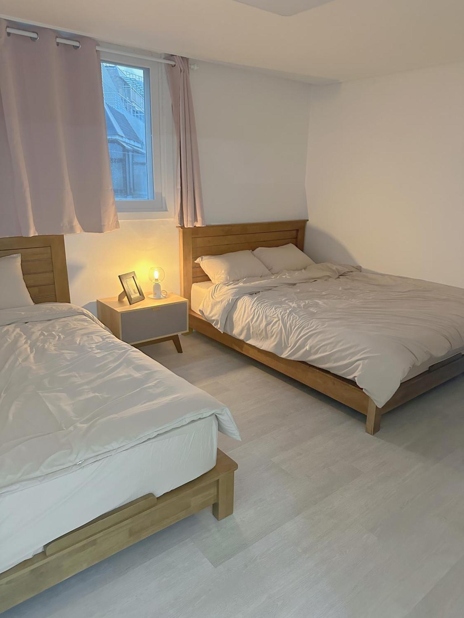 Apartment The First Hongdae *