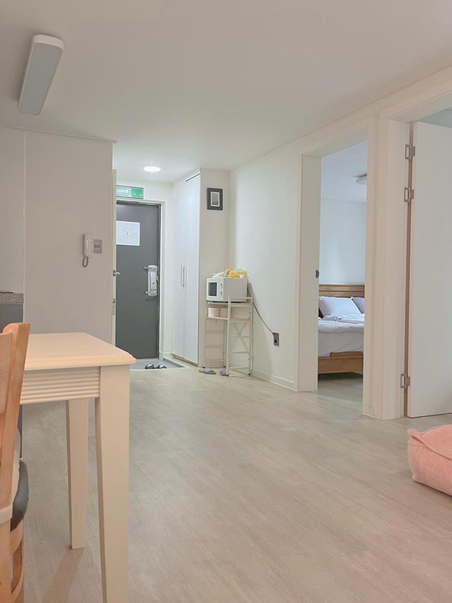 The First Hongdae Apartment *