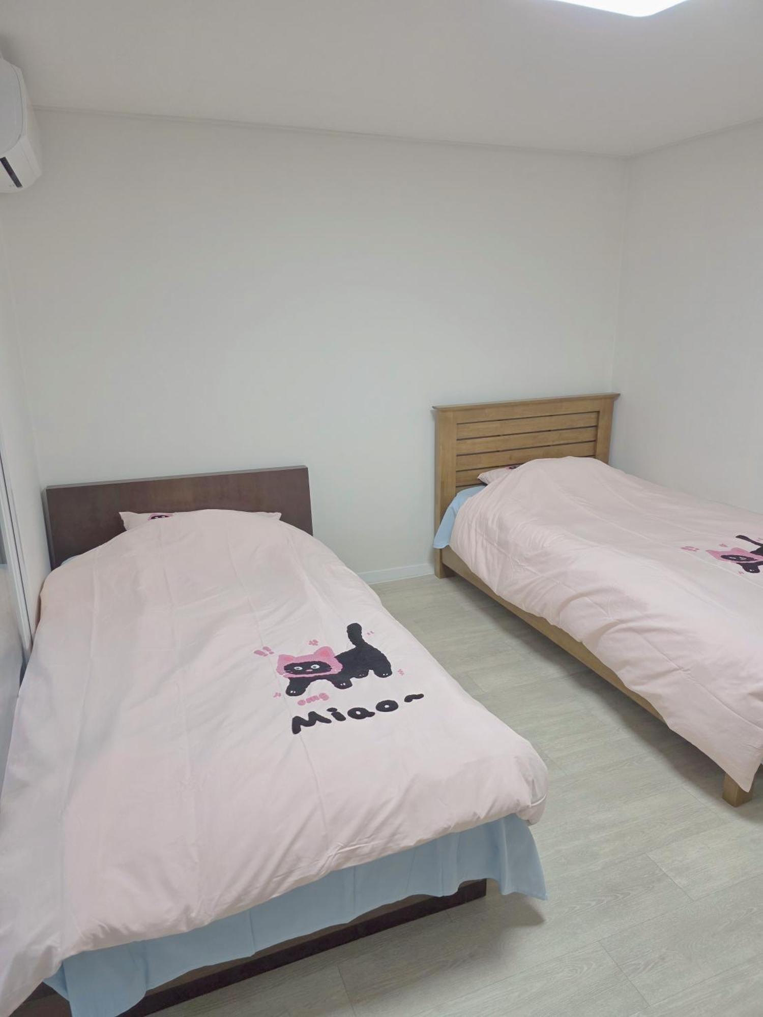 Apartment The First Hongdae