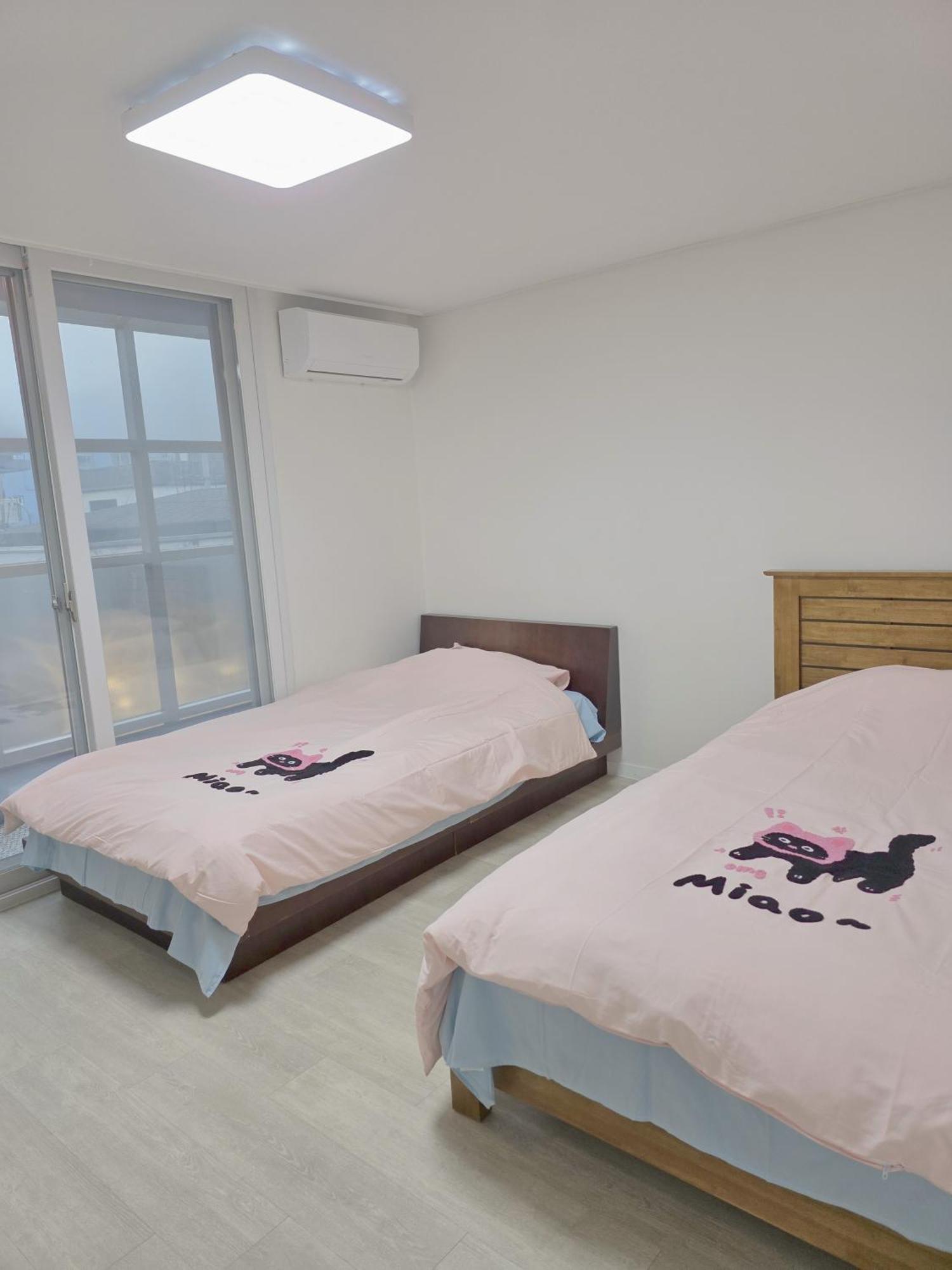Apartment The First Hongdae Seoul